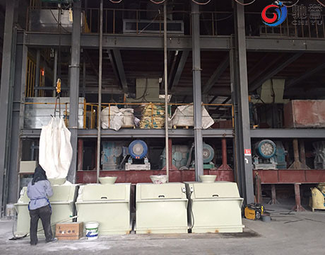 Powder Pneumatic Conveying Feeding System Untuk Mesin Pencampur Dan Ekstrusi